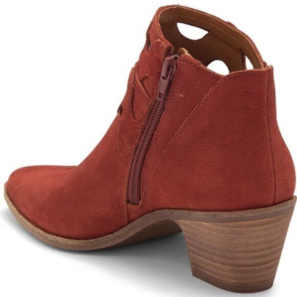 Lucky Brand Women Gezana Cutout Pointy Toe Leather Bootie - Picture 3 of 6